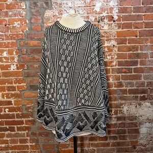Black & White Knit Poncho Sweater Geometric Crew Neck Preppy Monochrome